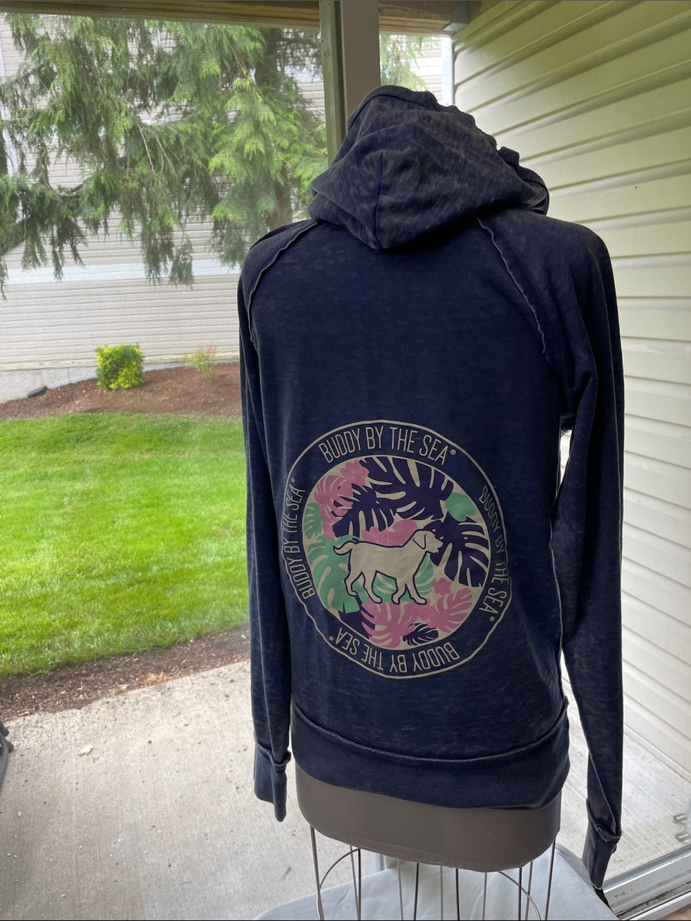 Women’s Sz S NWT BUDDY BY THE SEA Comfort Hoodie in a washed blue iris color - Picture 3 of 9
